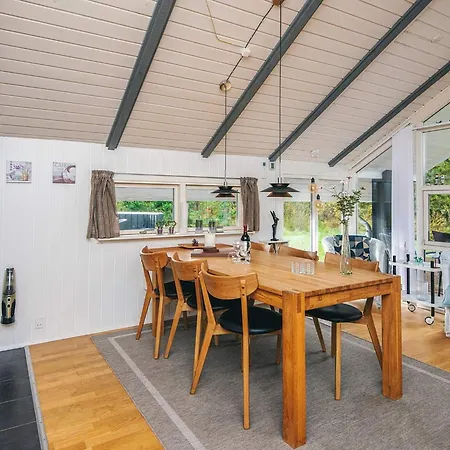 Ferienhaus Secluded Haven In Rindby *